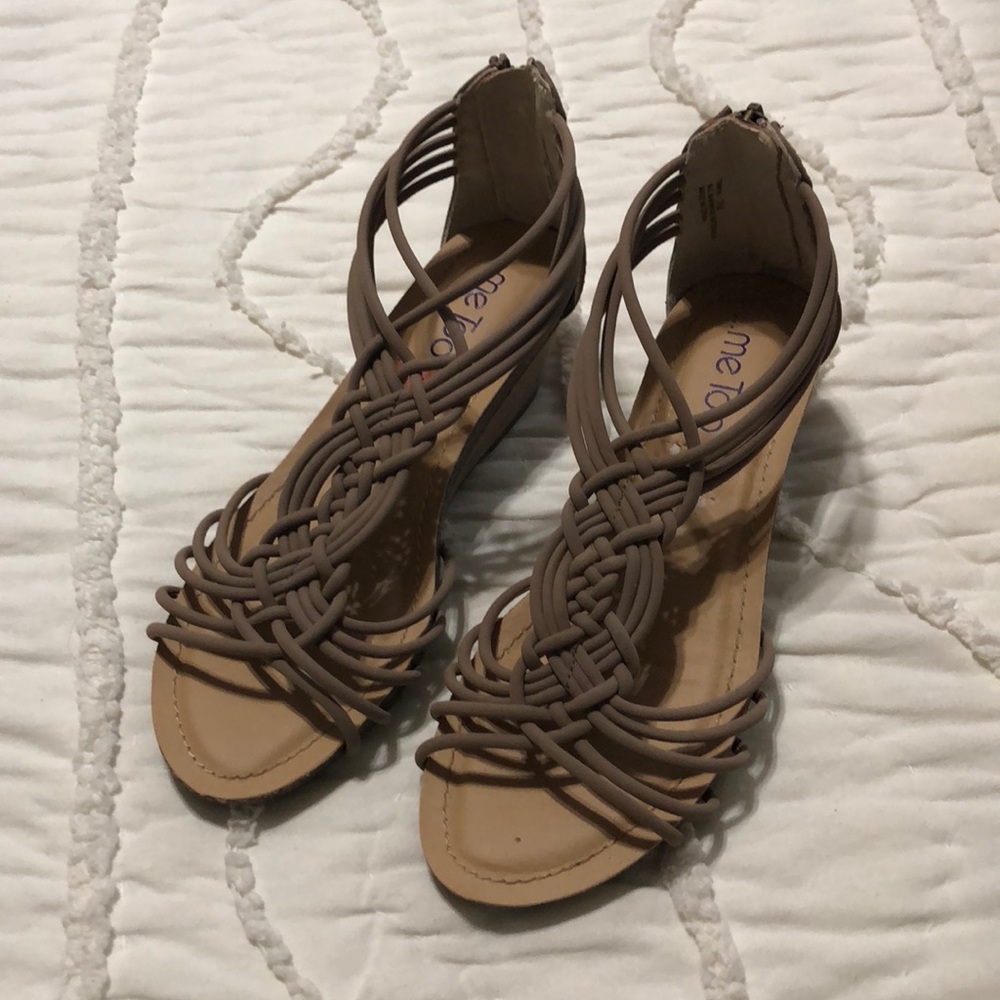 Sandals Size 7